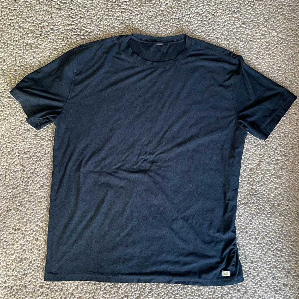 Vuori Men’s Navy Tee - xxl